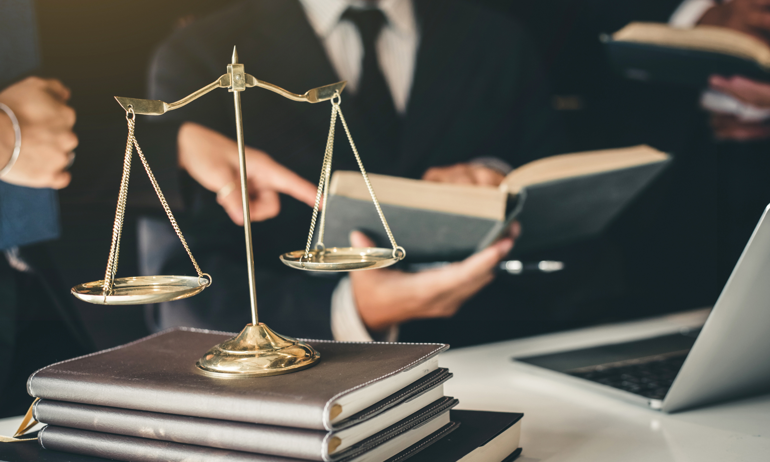 Contact a Goodyear Truck Accident Lawyer Today