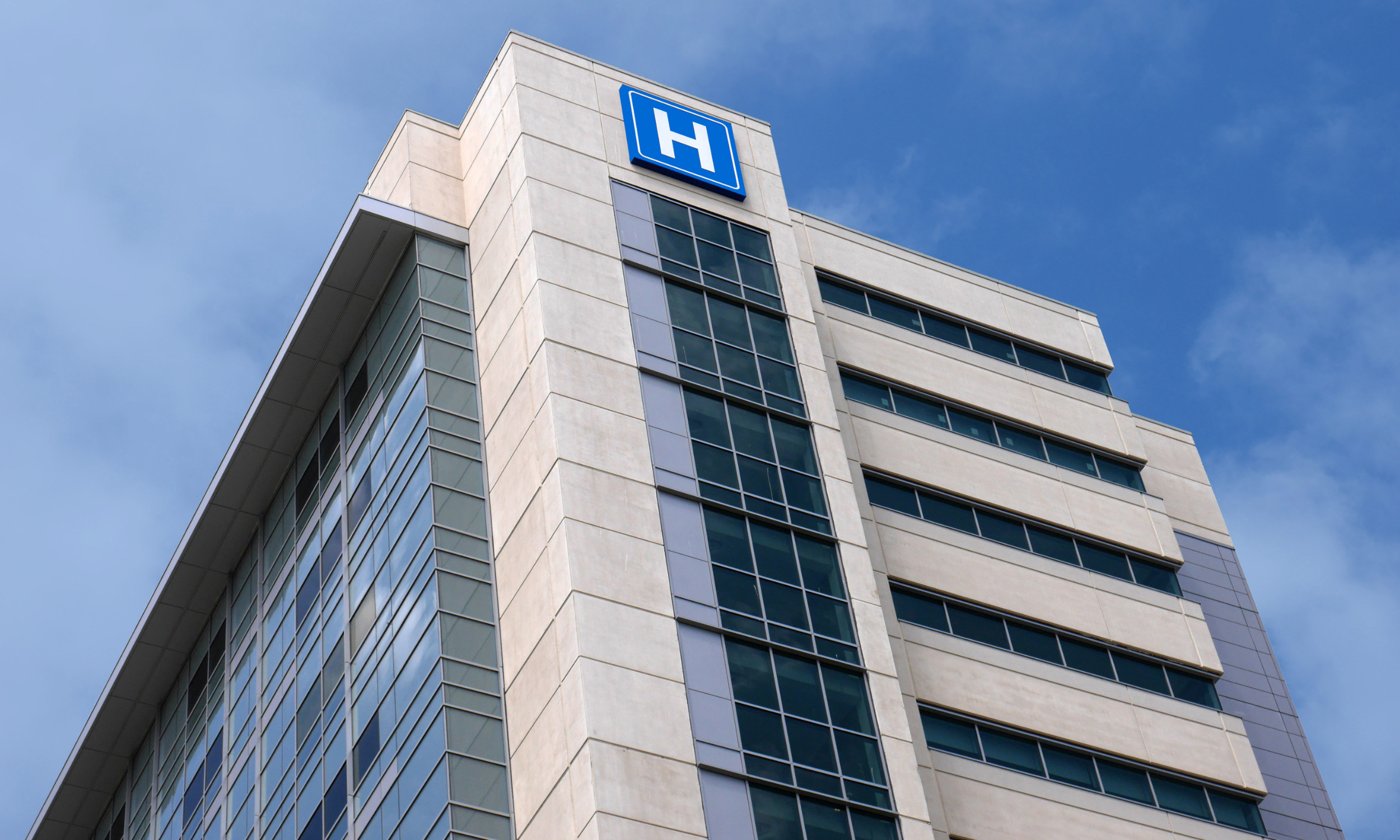 Hospitals in Glendale, AZ That Treat Motorcycle Crash Victims