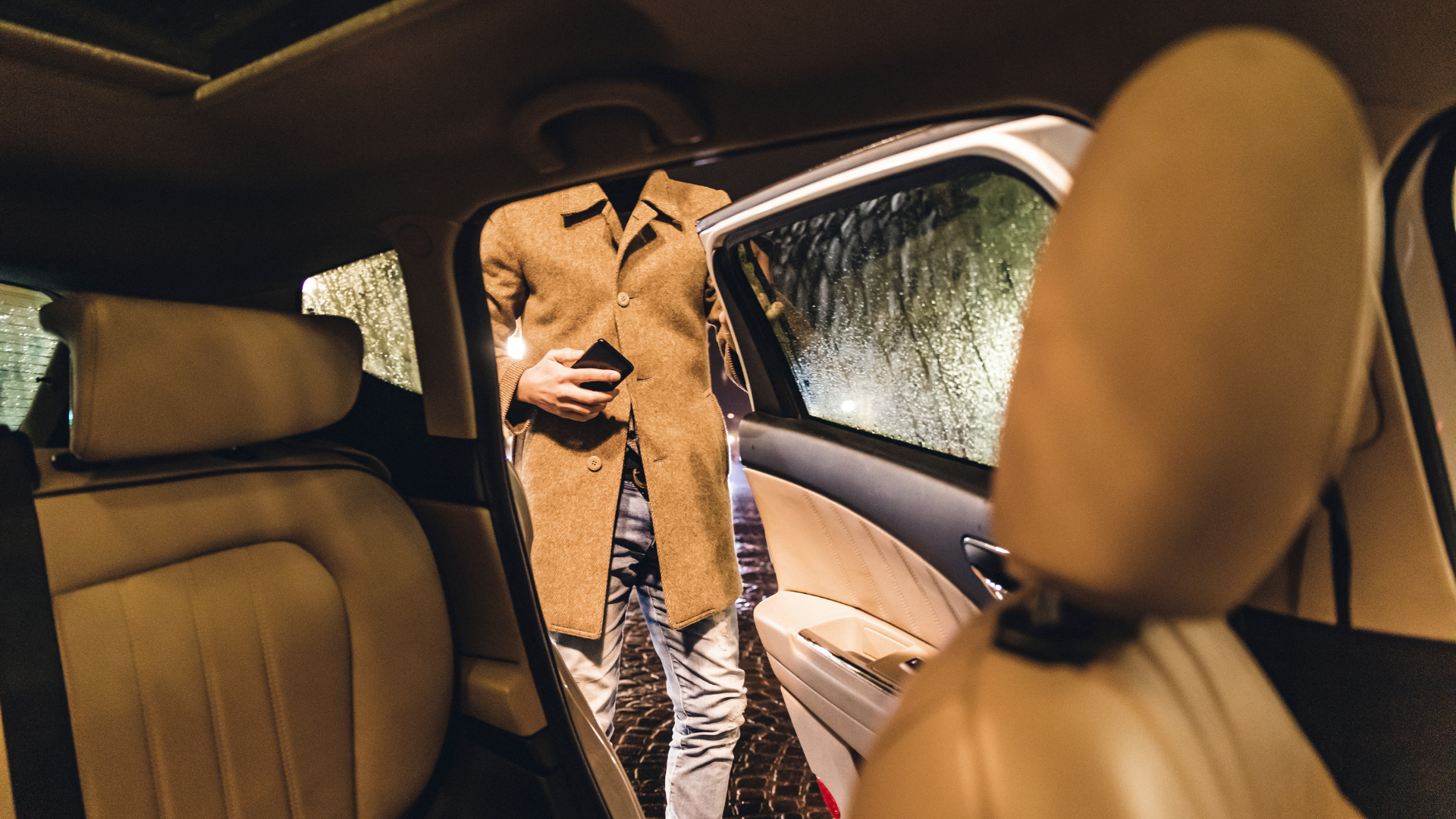 Woman’s Terrifying Phoenix Uber Ride Shows Driver Almost Crash Multiple Times