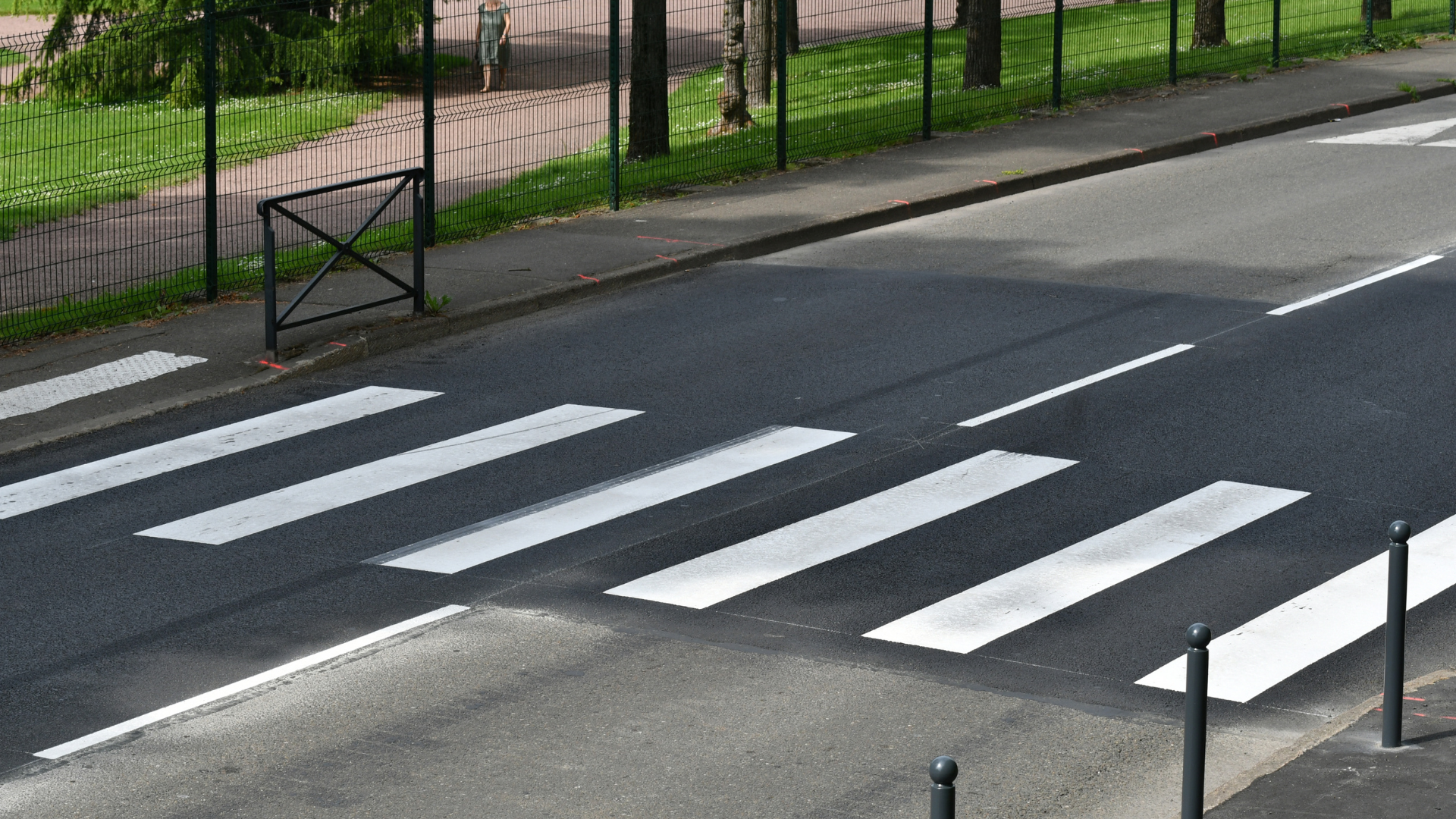 Surprise Pedestrian Accident Involving Officer, Suspect in Foot Chase Turns Fatal